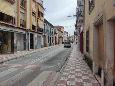 Local comercial zona Ayuntamiento Albolote-05979-1